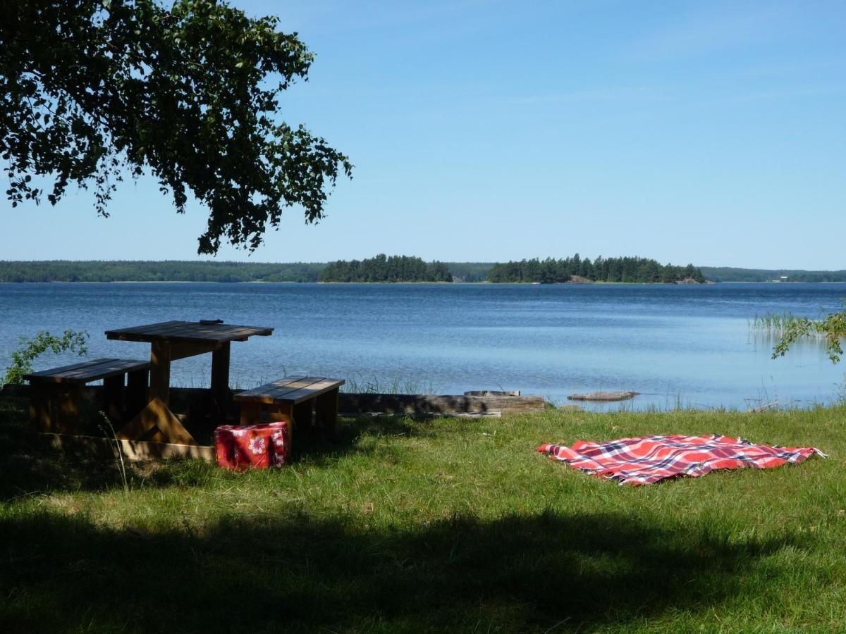 Gaerdsholmens Skaergardshemman "Eken" Edsbruk Exterior foto